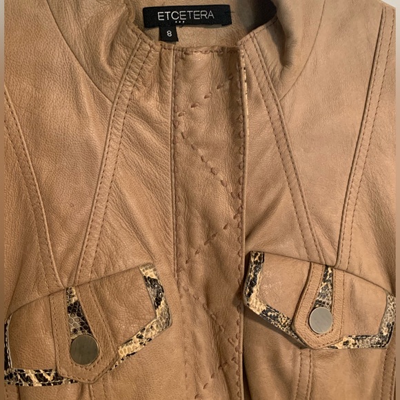 Etcetera tan leather jacket. Size 8 - Picture 8 of 13